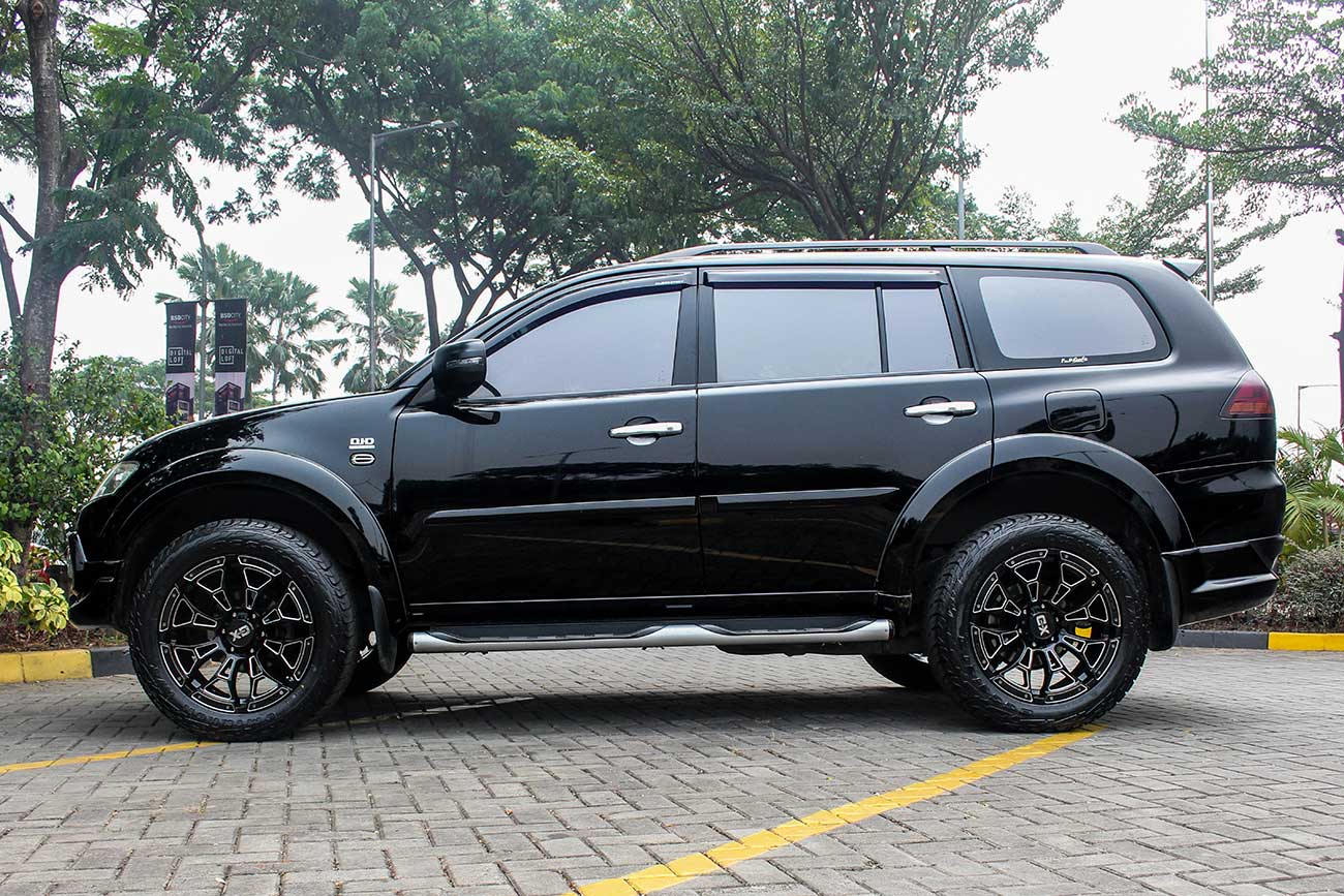 XD Series Boneyard+Mitsubishi Pajero Sport