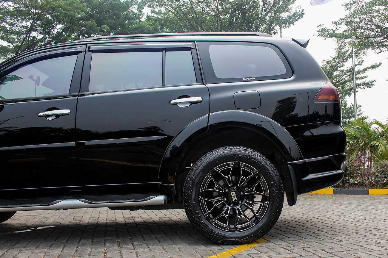 XD Series Boneyard+Mitsubishi Pajero Sport