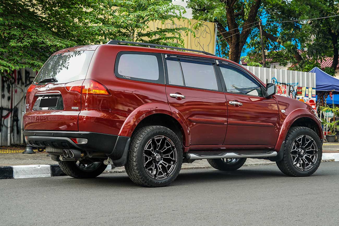 XD Series Boneyard+Mitsubishi Pajero Sport