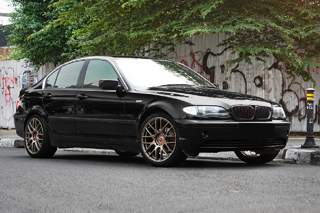 Work Emotion M8R+BMW 3 Series E46
