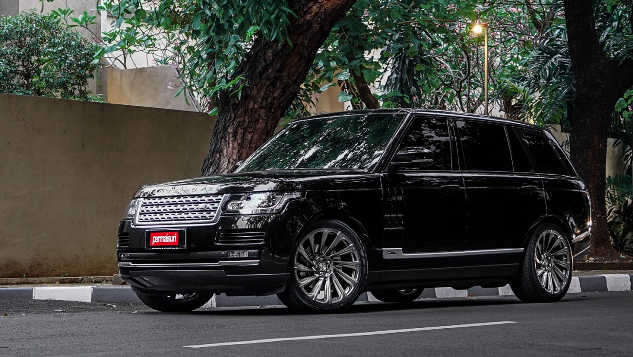Vossen UV-3+Range Rover Vouge LWB