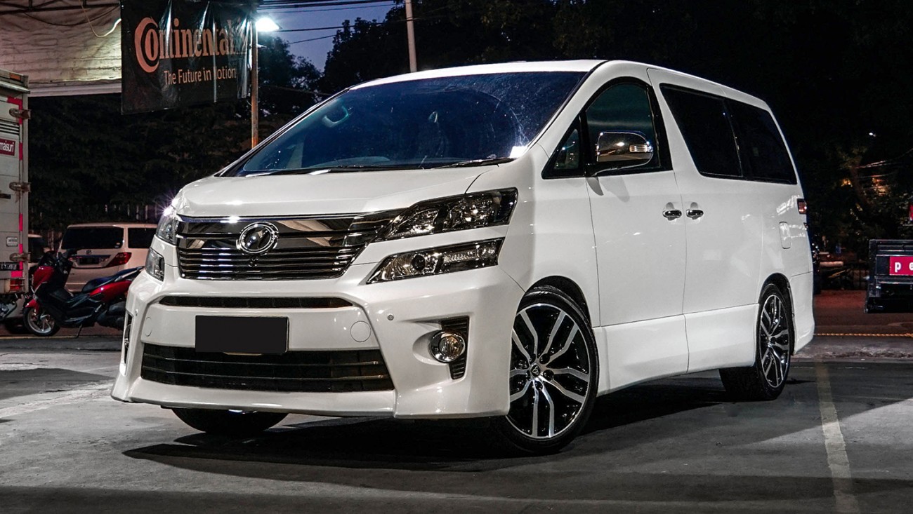 RAVE Predator on Toyota Vellfire