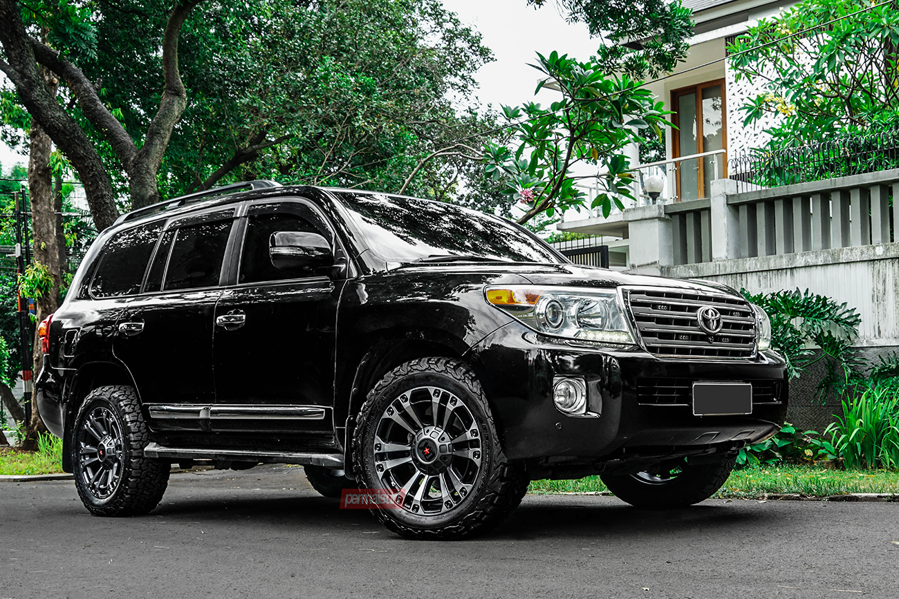 XD Series Monster 3+Toyota Land Cruiser J200