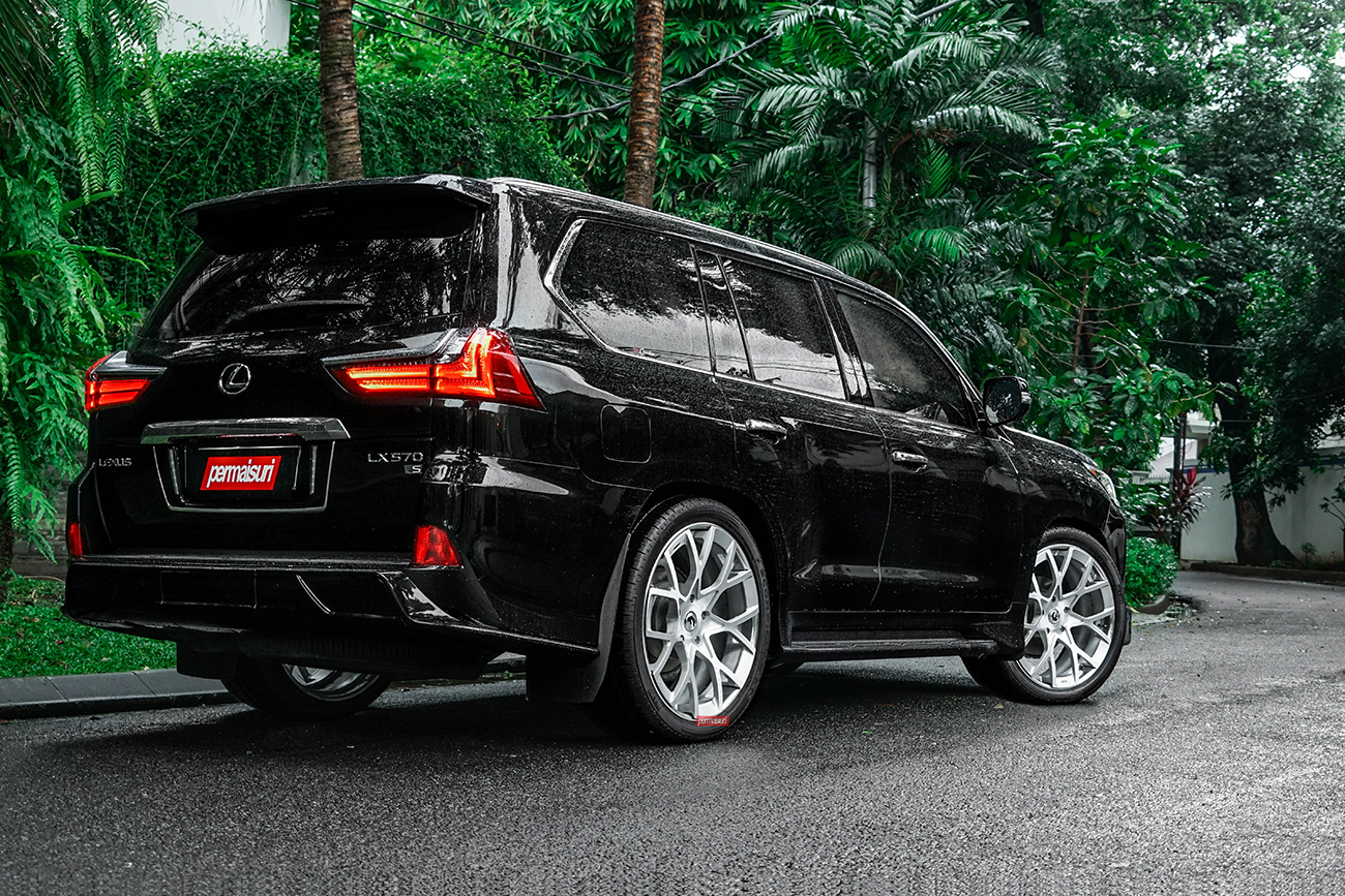 Forgiato Insetto-ECL with Lexus LX570