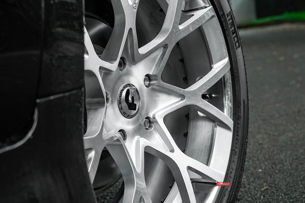Forgiato Insetto-ECL with Lexus LX570