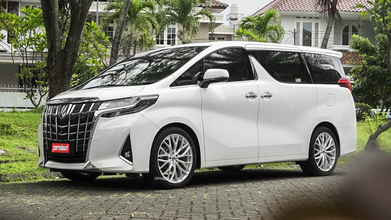 Weds Leonis MX with Toyota Alphard