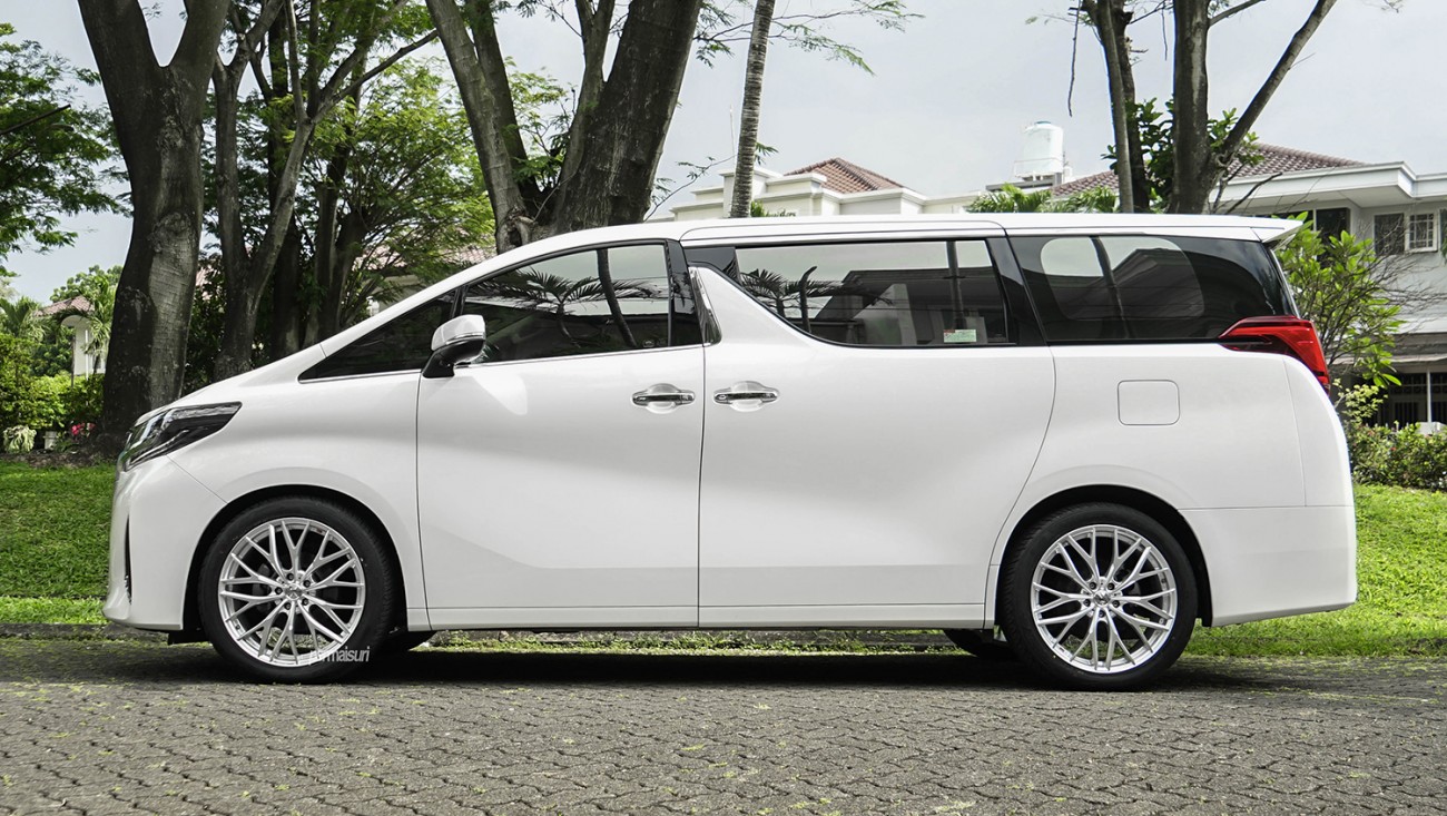 Weds Leonis MX with Toyota Alphard