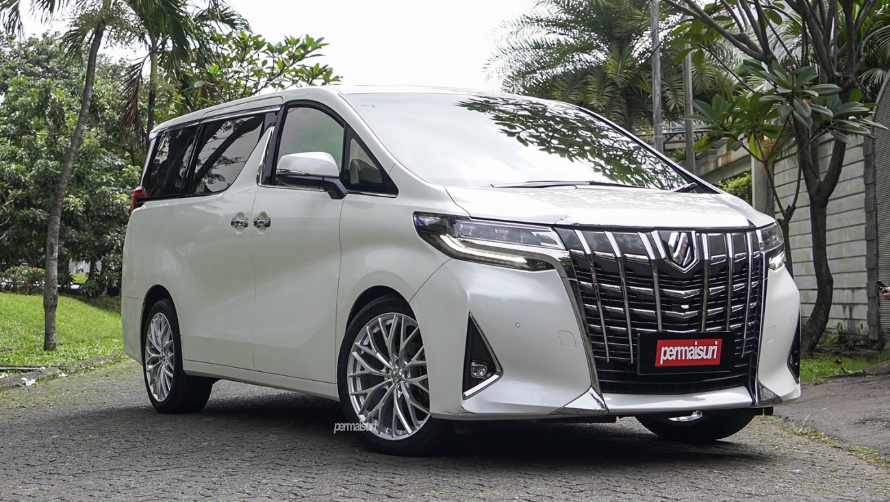 Weds Leonis MX with Toyota Alphard