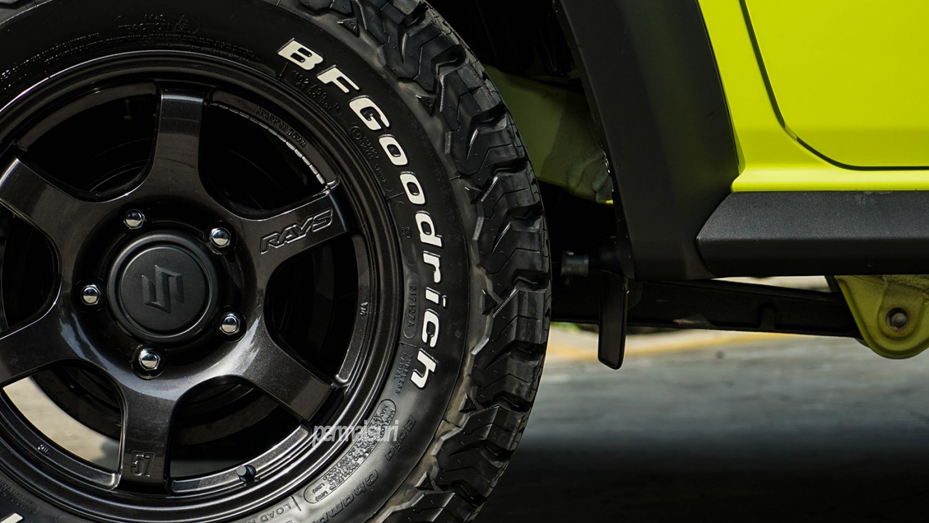Rays Gram Lights 57DR-X+Suzuki Jimny JB74