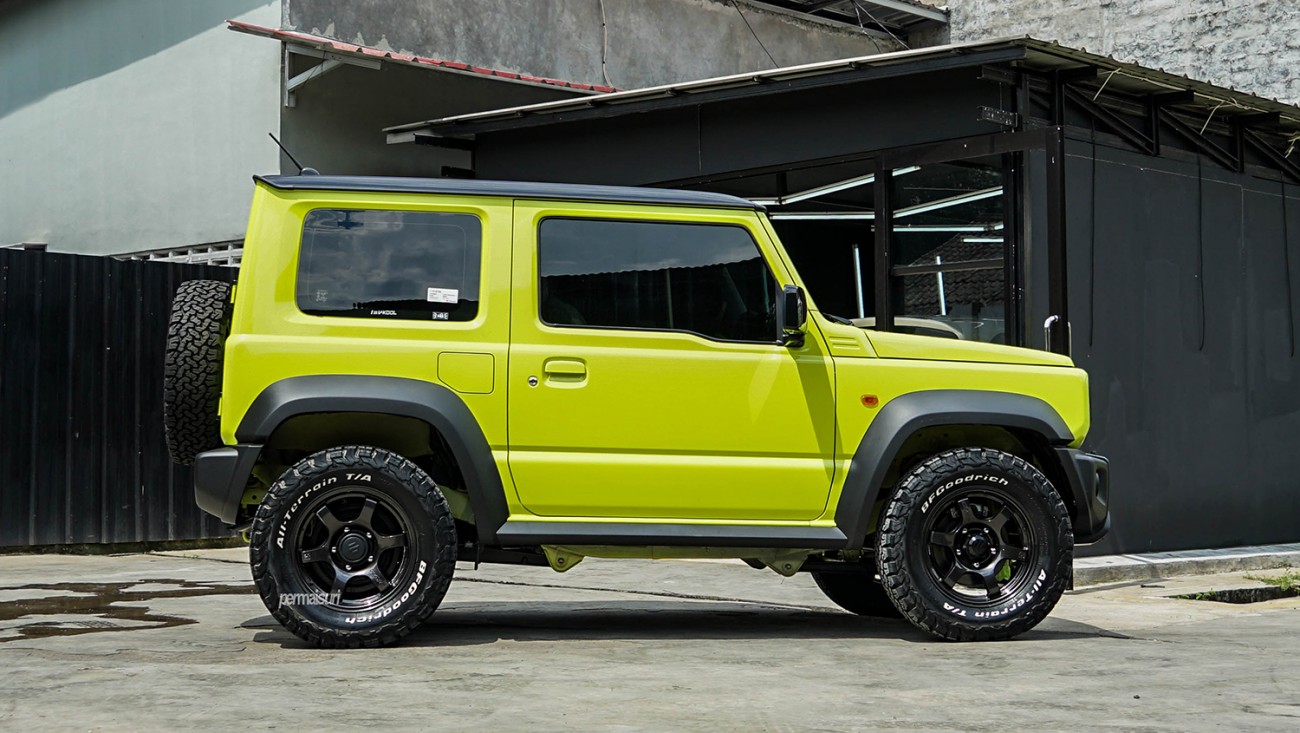 Suzuki jimny jb74