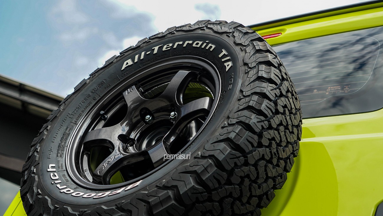 Rays Gram Lights 57DR-X+Suzuki Jimny JB74