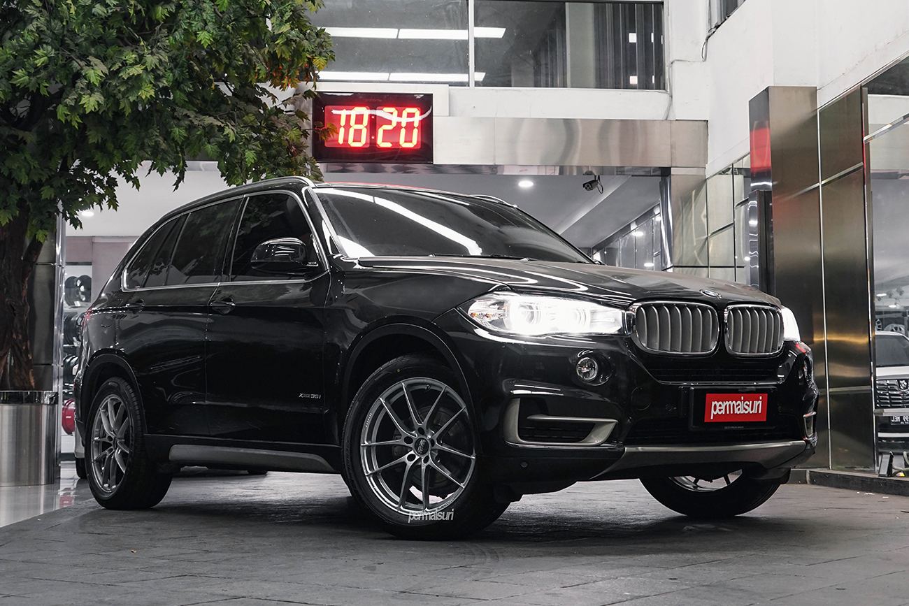OZ Racing Leggera HLT with BMW X5 Series F15