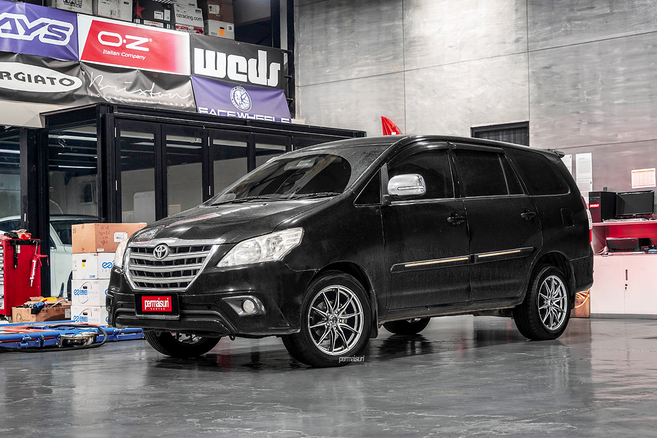 Enkei Performance Draco on Toyota Kijang Innova Generasi I Facelift