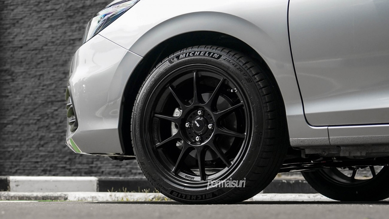 Permaisuri KONIG Dekagram with Honda City