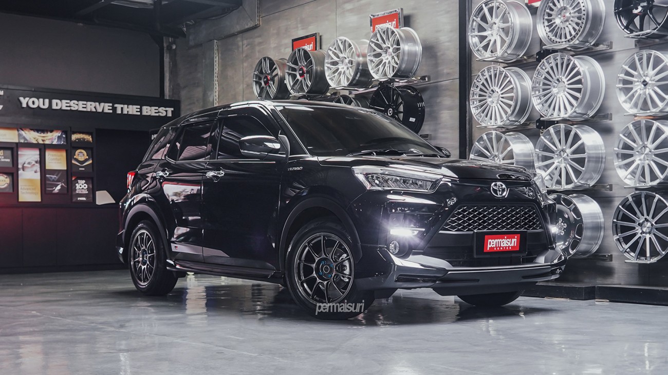 WedsSport TC-105X with Toyota Raize