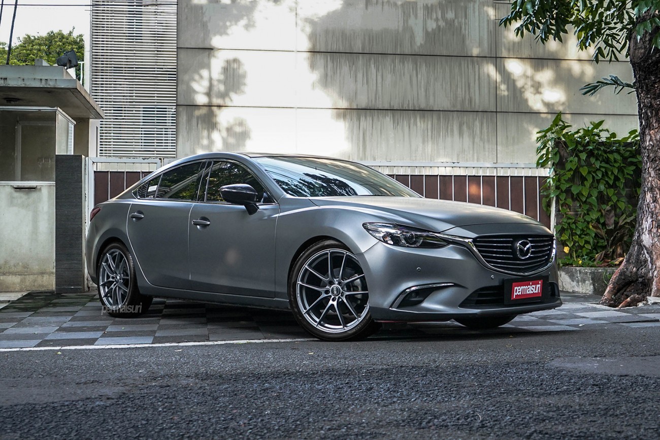 OZ Racing Leggera HLT with Mazda 6