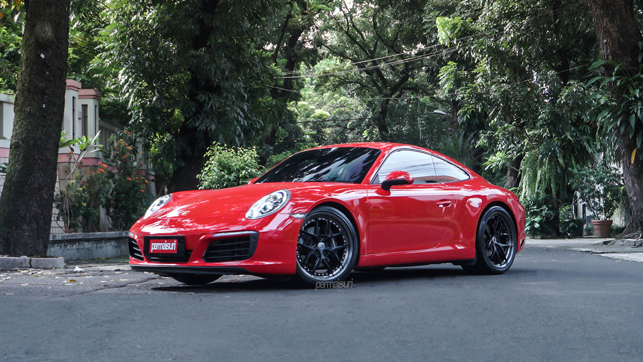 HRE S101SC FMR with Porsche 911 Carrera