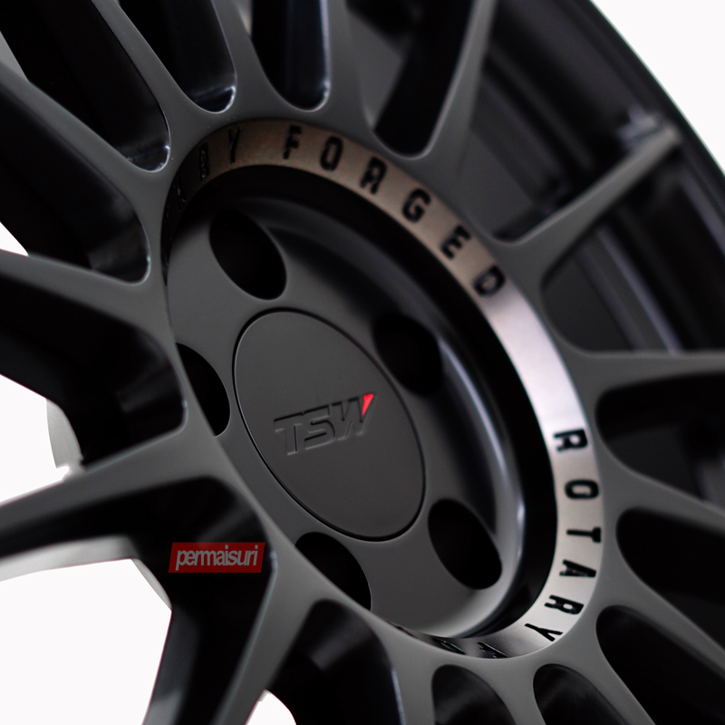 Permaisuri | TSW - Paddock | Semi Gloss Black w/ Machined Tinted Ring