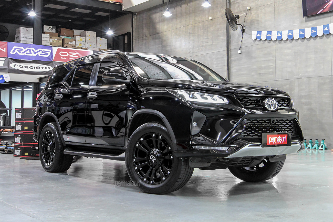 XD Series Monster 3 with Toyota Fortuner