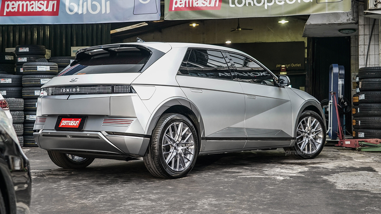 Facewheels FW166 with Hyundai Ioniq 5