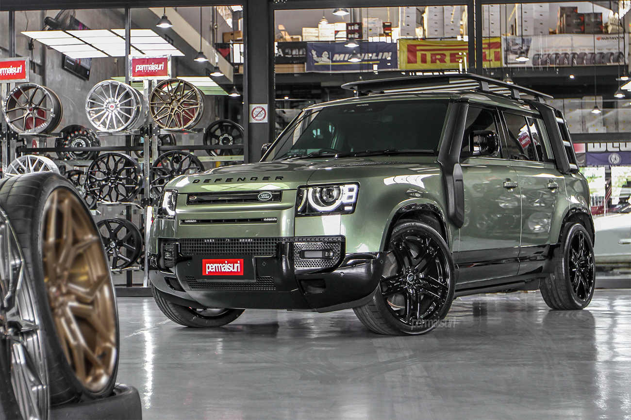 Project kahn RS 600 with Land Rover Defender L663