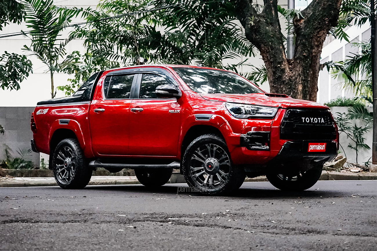 XD Series Monster 3 with Toyota Hilux