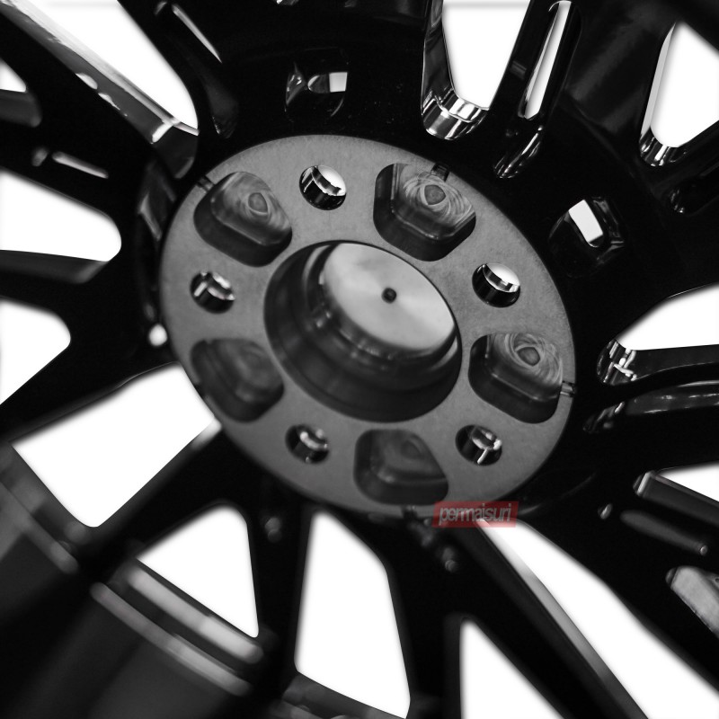 Permaisuri Vossen EVO F 6TR Gloss Black 22 permaisuri-vossen-evo-f-6tr-gloss-black-22