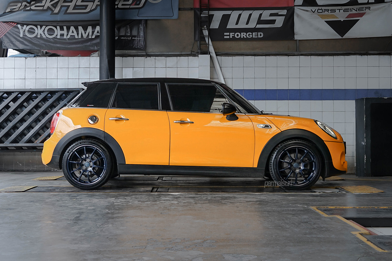 Permaisuri | Rays Volk Racing ZE40 Time Attack III with Mini