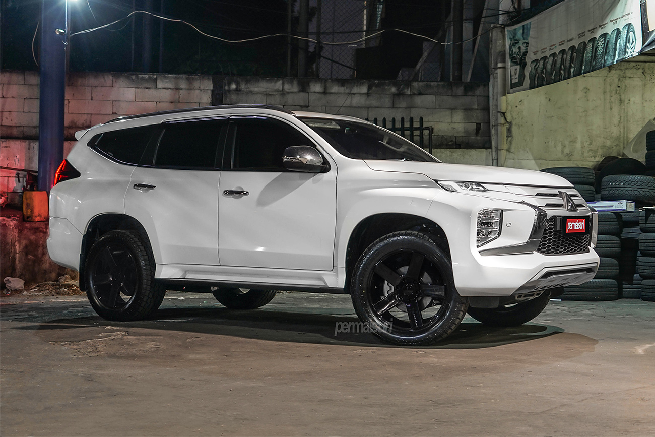 KMC MC5 with Mitsubishi Pajero Sport