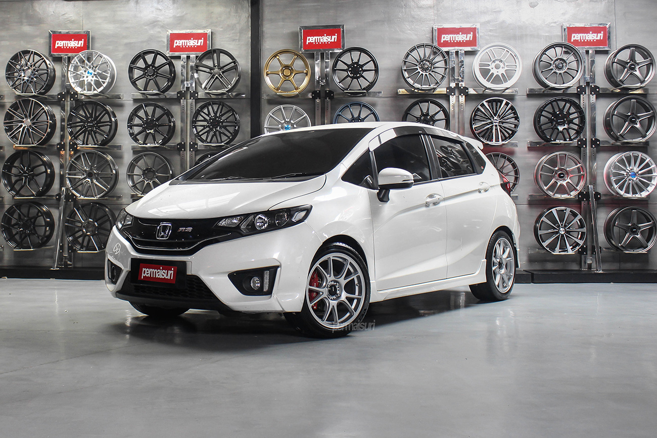 KONIG Freeform with Honda Jazz