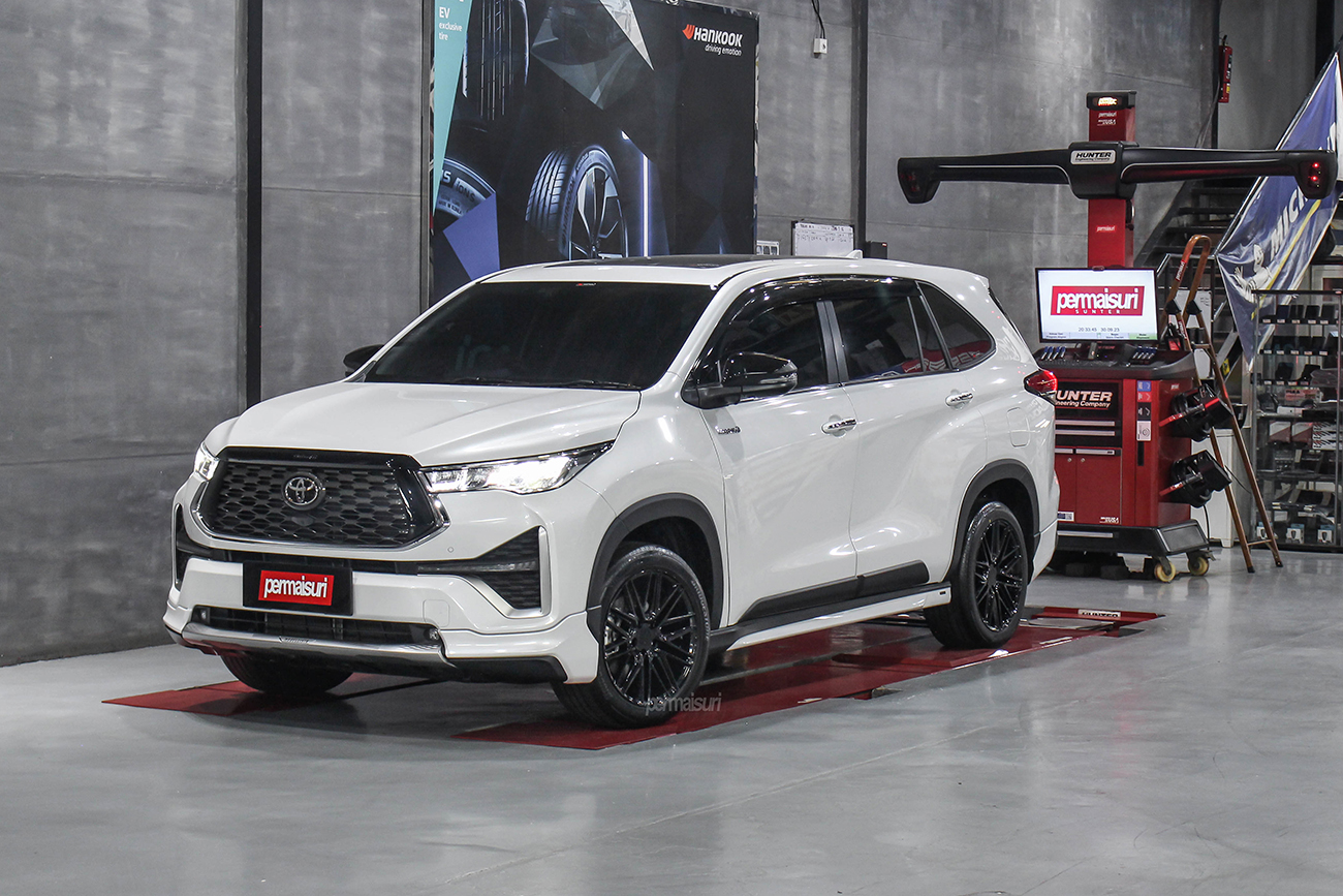 TSW Pescara with Toyota Innova Zenix
