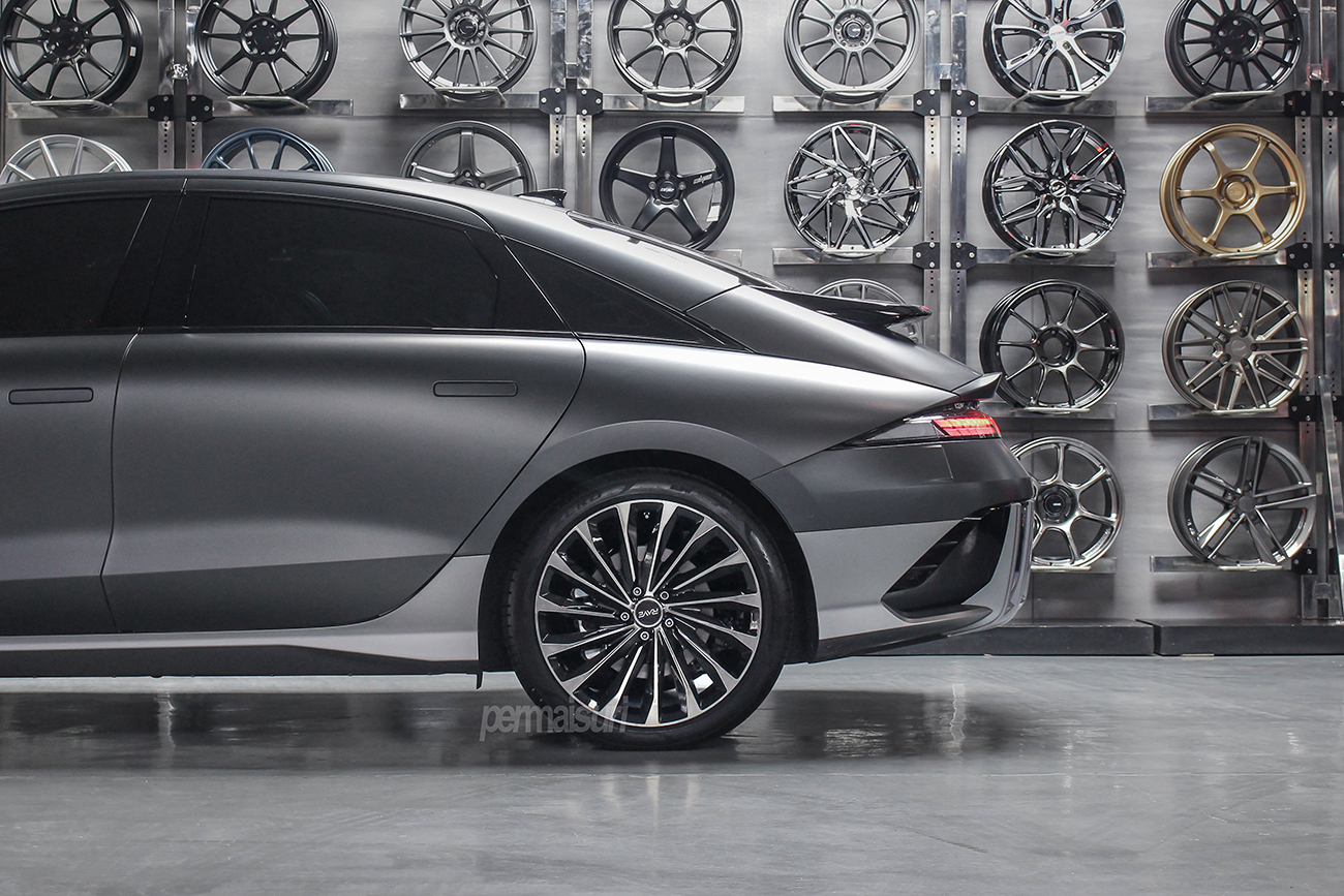RAVE Calligra with Hyundai Ioniq 6