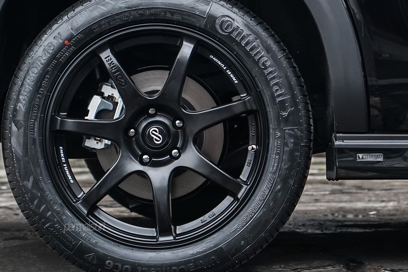 Permaisuri | Enkei Tuning Series SC38 with Toyota Innova Zenix