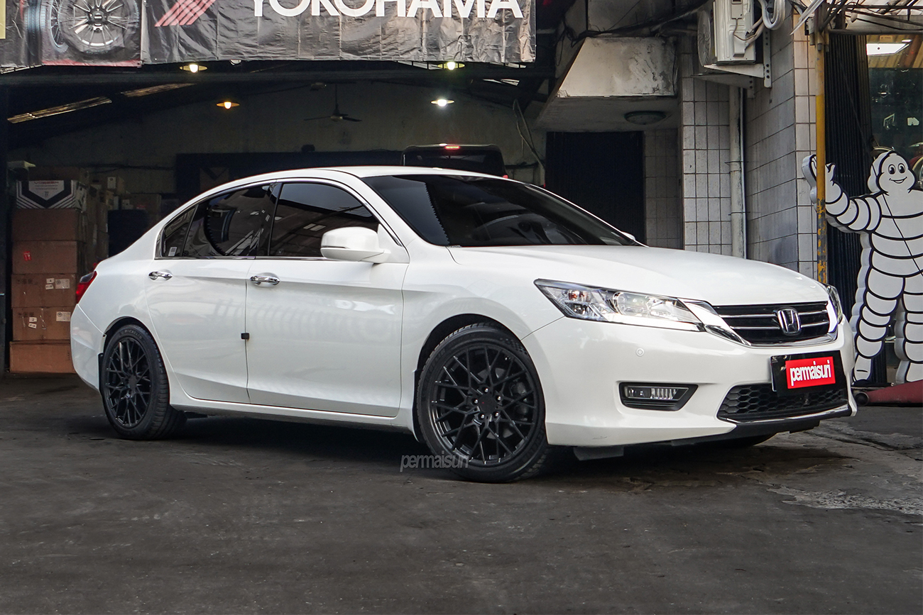 TSW Sebring with Honda Accord