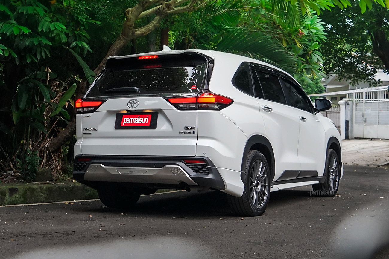 KONIG Rennform with Toyota Innova Zenix