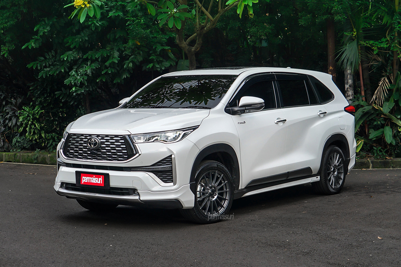 KONIG Rennform with Toyota Innova Zenix