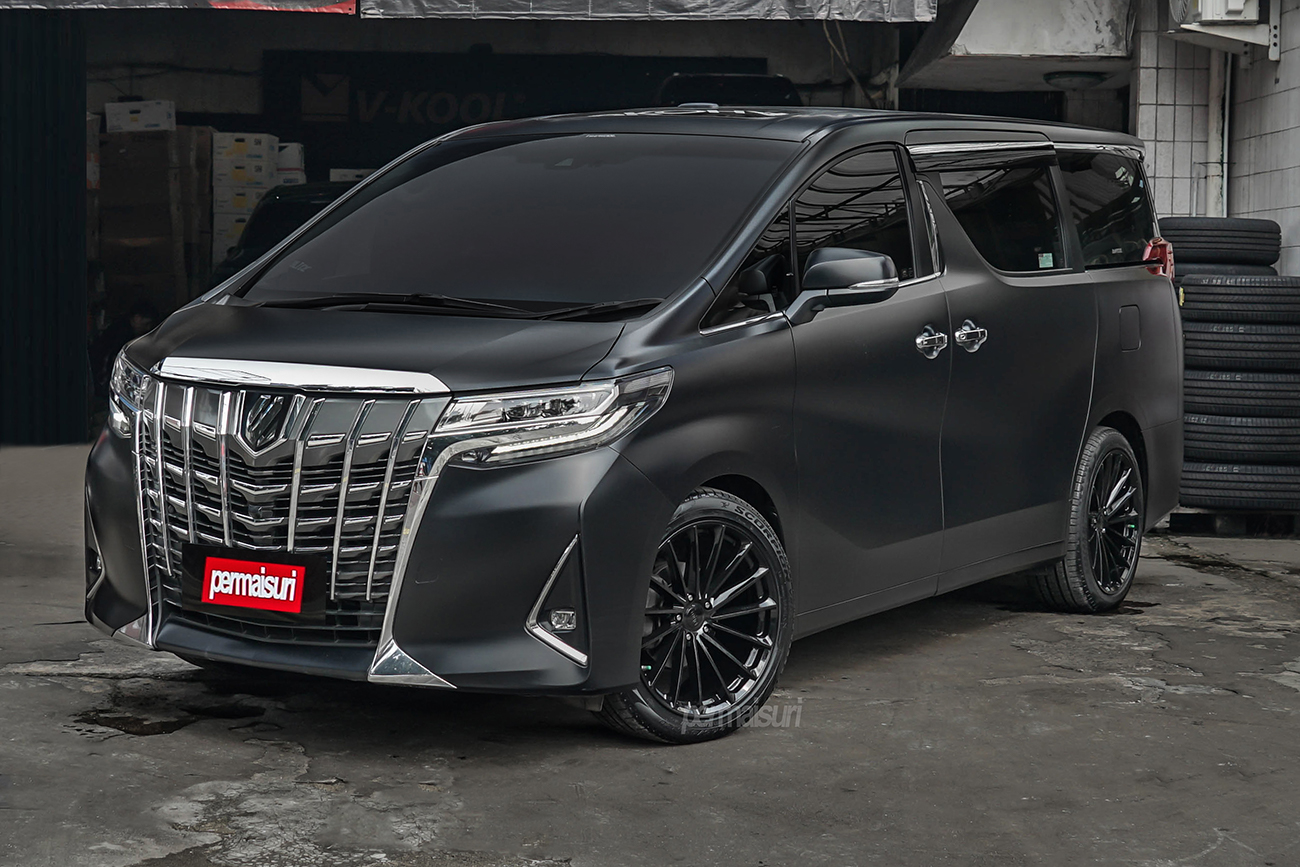 OHM Proton with Toyota Alphard