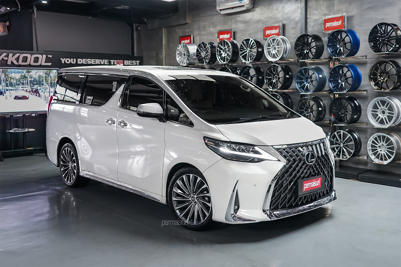 RAVE Calligra with Lexus LM350