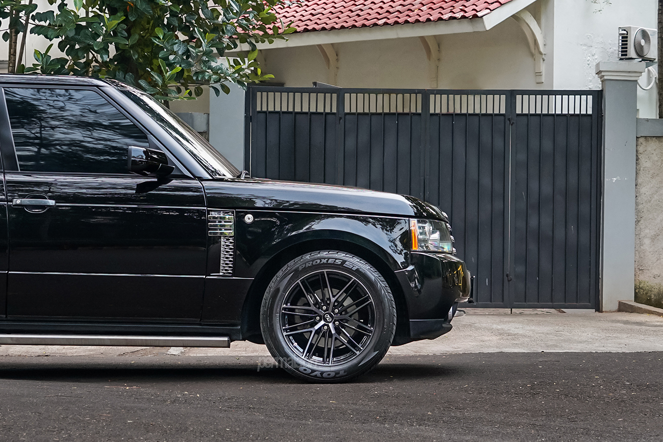 Permaisuri | Enkei Performance Phantom with Range Rover Autobiography