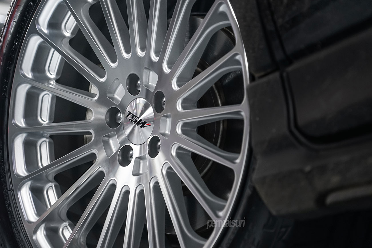 Nyari velg 5x100 untuk YARIS? yang ori dan keren dari TSW TURBINA