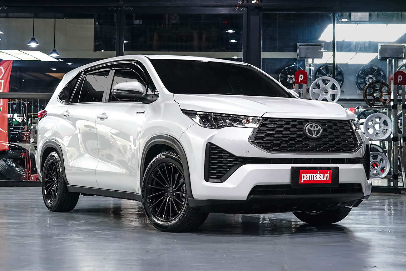 OHM Proton with Toyota Innova Zenix