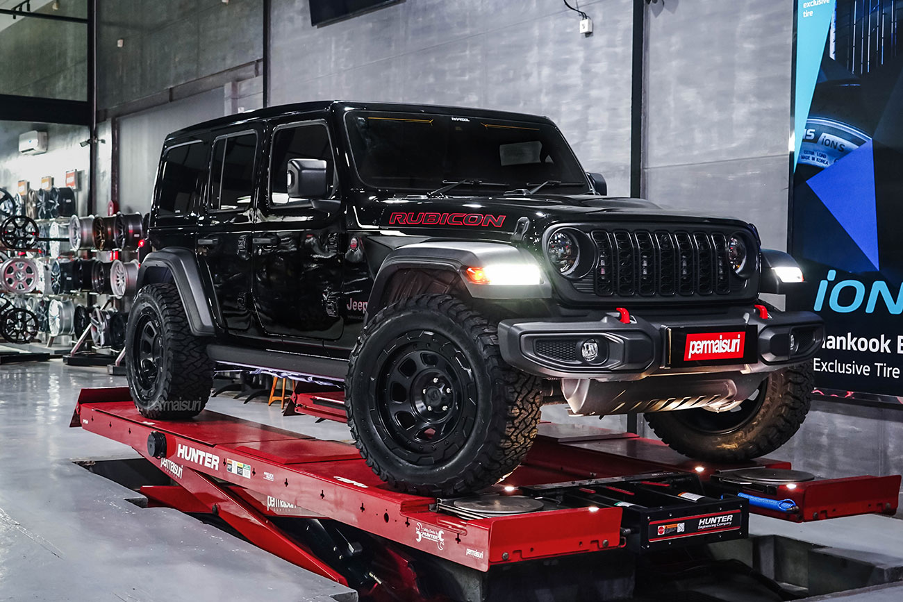 XD Series Storm with Jeep JL Facelift