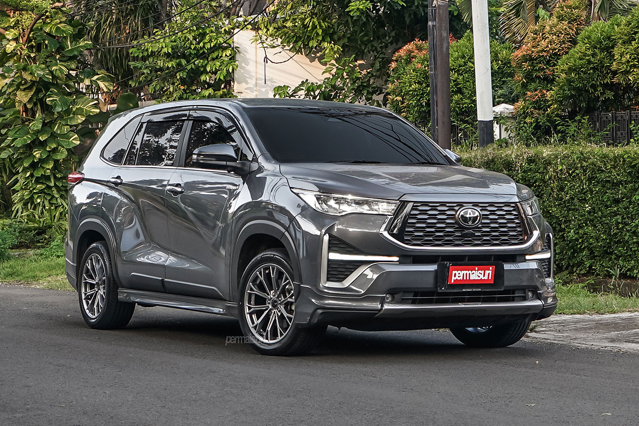 GenZo Barzona with Toyota Innova Zenix