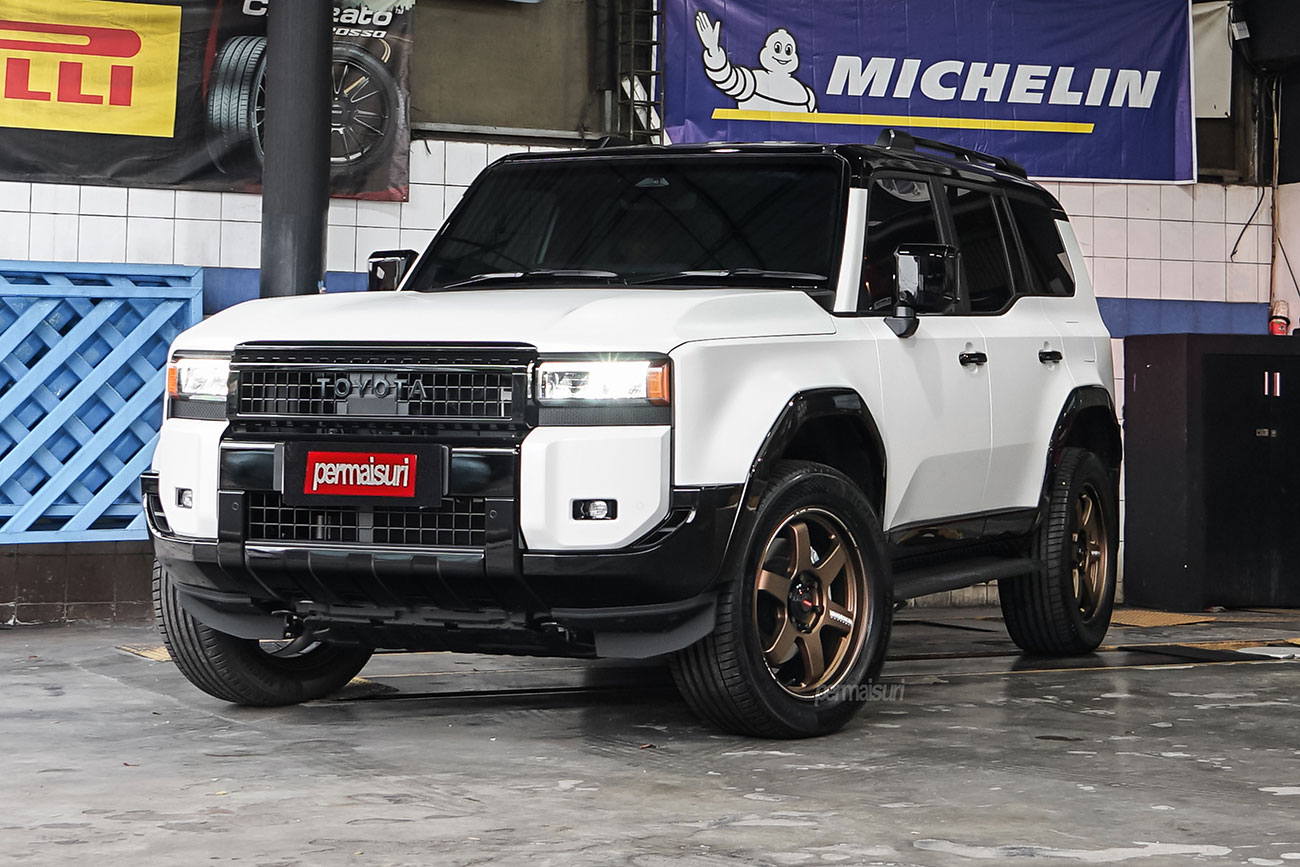 Rays Volk Racing TE37 Ultra Large PCD with Toyota Prado