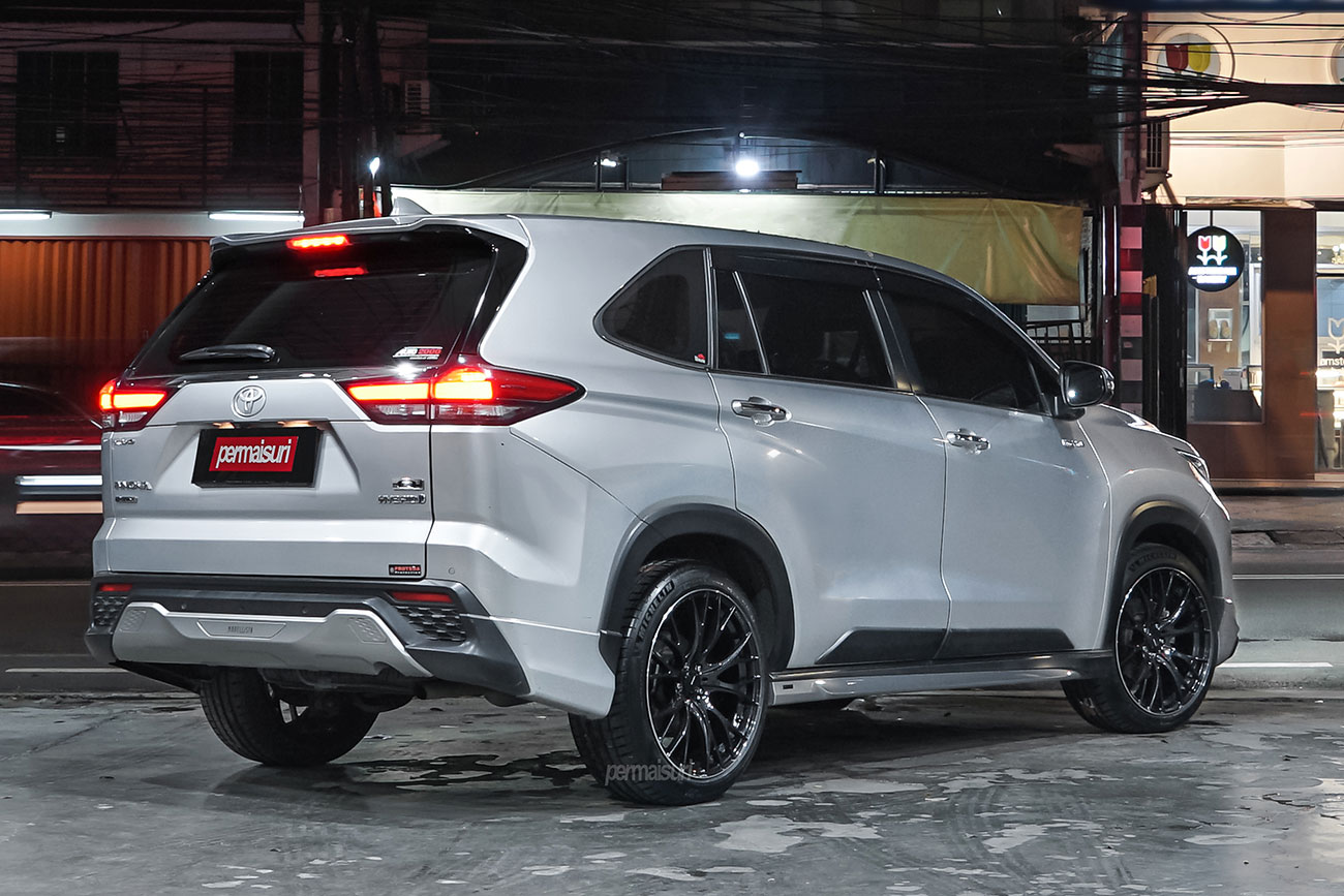 Weds SA-20R with Toyota Innova Zenix