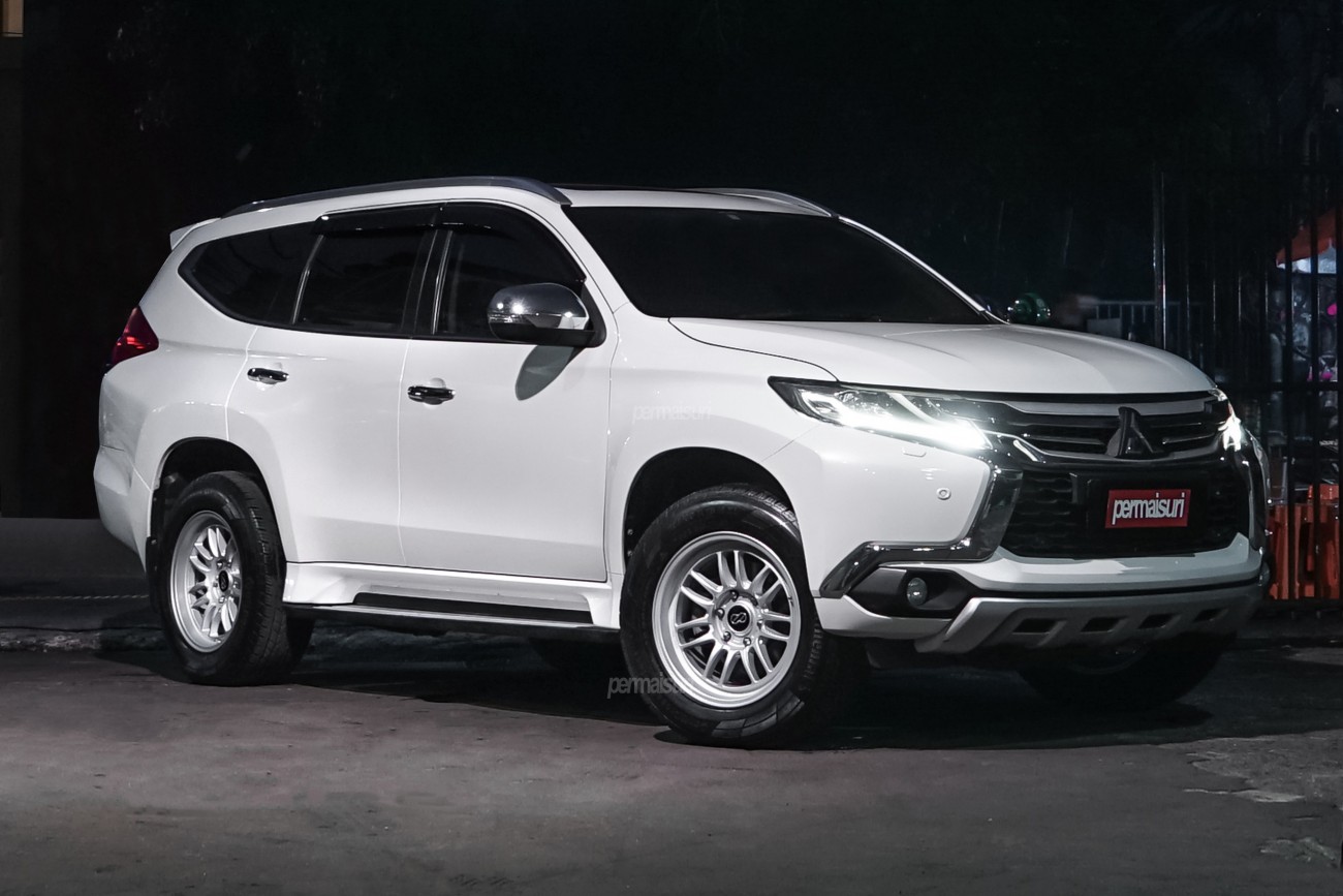 Enkei SC59 with Mitsubishi Pajero Sport