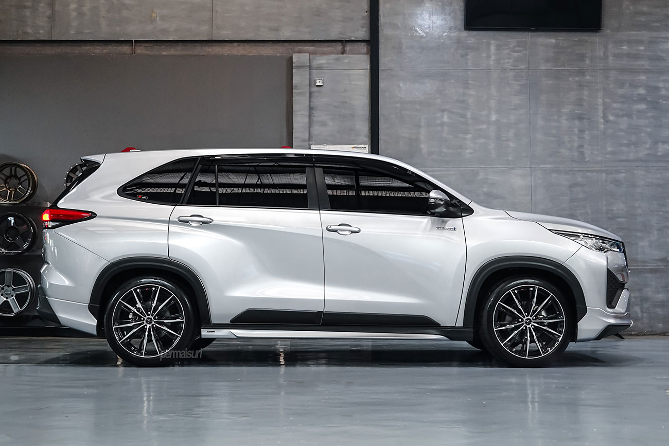 Weds Leonis GX with Toyota Innova Zenix