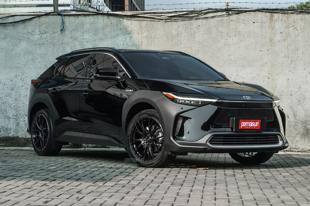 WedsSport SA-20R with Toyota bZ4X