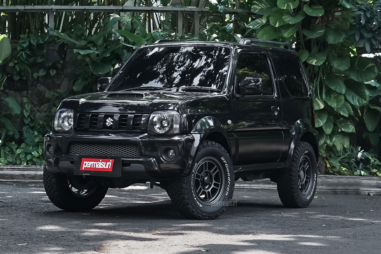 Enkei RPT1 with Suzuki Jimny