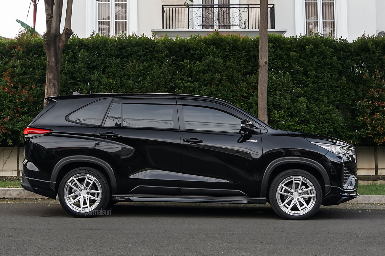 Permaisuri | Premier Edition CSDC-F with Toyota Innova Zenix